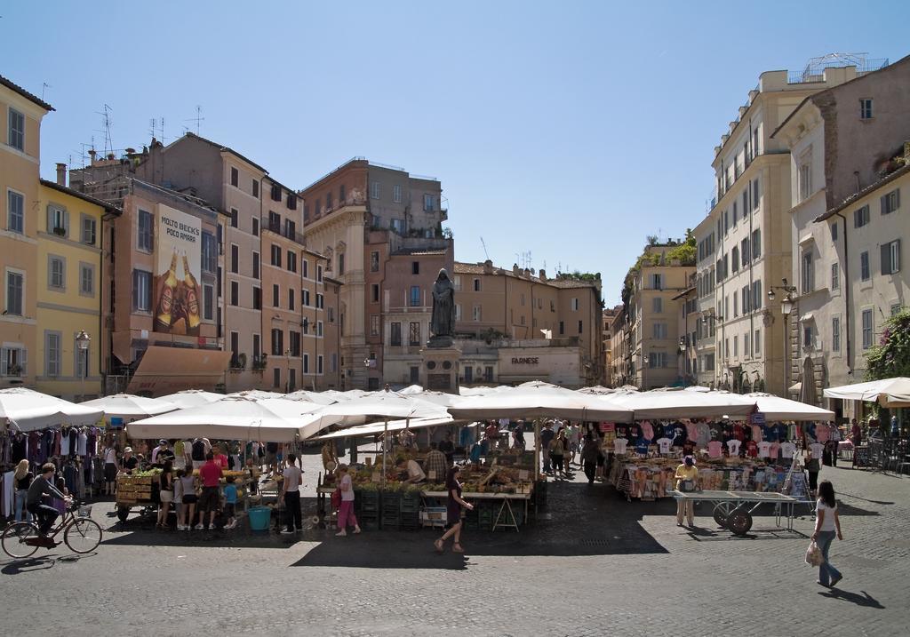 Vicolo Vecchio 59 * Rom